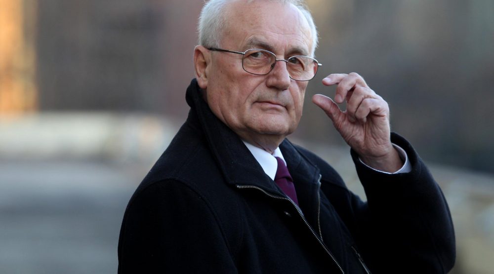 29536162ca49e1dc8f66 1000x555