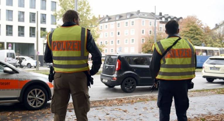 765 430 54d5295a6a2cca178b17a8c659968f39